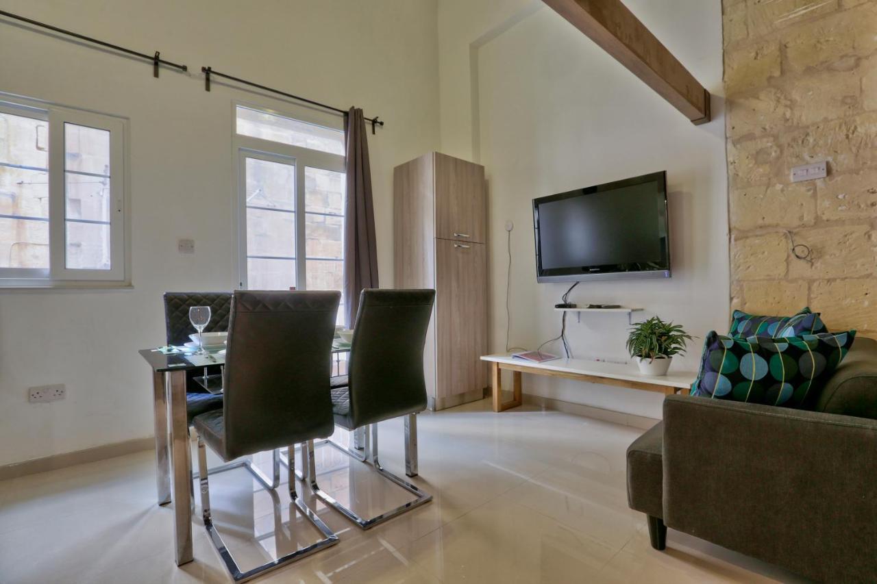 Charming Valletta 1 Bedroom Apartment Off Republic Street Sleeps 4 Екстер'єр фото